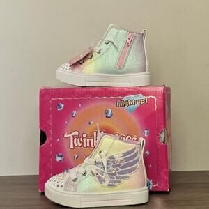 Skechers Toddler Wings Ligh Up Hi Tops Size 5 NEW